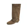 Botas de otoño 2026 para mujer, elegantes botas de caña alta con hebilla de cinturón para aumentar la altura interior, puntera cuadrada retro, nuevo estilo de botas de montar