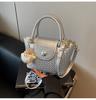 Bolsas Femininas Modernas Transfronteiriças 2026 Novo Modelo Cor Sólida Texturizada Bolsa de Mão Estilo Fresco Bolsa de Ombro Único Transversal Bolsa de Cesta