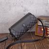 Bolso de cilindro personalizado para hombre, bolso cruzado de hombro de moda europea y americana, bolso bandolera informal de cuadros, bolso de hombro pequeño de marca de moda para el día a día