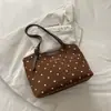 Bolso de mujer transfronterizo de gran capacidad, nueva colección otoño 2026, bolso de hombro versátil y a la moda, bolso tote moderno y casual para el trabajo y el uso diario