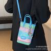 Bolsos Pequeños de Moda de Bloques de Color de Moda de Este Año para Mujer 2026 Nuevo Estilo Bolsos para Teléfono Móvil al por Mayor Bolsos Cruzados