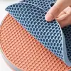 Venta al por mayor del fabricante Posavasos Redondos de Silicona con Diseño de Panal, Antideslizantes, Aislantes del Calor, Resistentes a Altas Temperaturas, Tapetes para Ollas y Platos Fáciles de Limpiar