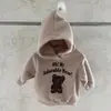 Ins Sombrero Puntiagudo Forrado de Polar Rojo para Bebé Estilo Coreano Ropa de Navidad y Año Nuevo para Niños y Niñas Suéter Lindo con Capucha de Oso