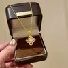 Colar Vajra em Forma de Cruz para Mulheres, Design de Nicho Estilo Ins, Novo Estilo Retrô Chinês, Totalmente Cravejado com Diamantes, Luxo Leve, Corrente de Clavícula de Alta Qualidade