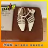 Sandálias Vazadas Estilo Romano Retro Versáteis Quentes Mais Vendidas para Mulheres 2026 Bico Fechado Tira Única Sapatos Casuais Versáteis para Mulheres