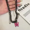 Cadena Negra con Pin Mariposa Rosa para Mujer, Cadena para Suéter Dulce y Fresca Estilo Hip-Hop Ins, Accesorio de Lujo de Nicho