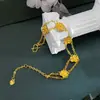 Pulsera de Flor de Cerezo Doble Fila Dorada para Mujer, Lujo Accesible Pulsera de Flor de Doble Capa de Imitación de Oro de Arena Vietnamita, Regalo para Novia