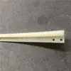 Cremallera de engranaje de nailon PA66 mejorada y modificada, cremallera de engranaje de nailon autolubricante procesada con precisión, cremallera de engranaje de nailon de plástico resistente al desgaste moldeada por inyección