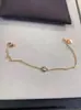 Collar de una sola gema V Gold Versión Alta para Mujer Chapado en Oro V Oro de 18 Quilates Cadena de Clavícula Pequeña Redonda de Pastel de Diamante Plato Volador Dropshipping
