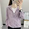 Roupa de proteção solar feminina UPF50+ novo estilo de verão 2025 para mulheres baixinhas, jaqueta fashion de seda gelada anti-UV