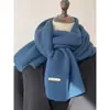 En Stock Invierno Tejido Color Sólido Estilo Coreano Simple Versátil Estilo Pareja Otoño e Invierno Cálido Largo Cachemira Sintética Bufanda