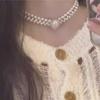 Colar de pérolas barrocas Feminino Luz luxo nicho design colar clavícula corrente gargantilha pescoço alça colar