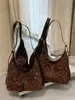 Popular Bolso de Gamuza con Estampado de Leopardo para Mujer 2026 Nuevo Gran Capacidad para Viajes Diarios Moda Versátil Bolso Tote de Gran Capacidad