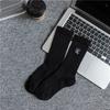 Calcetines Casuales para Hombre Deportes Letras Calcetines Deportivos de Moda Calcetines Deportivos Casuales Otoño e Invierno Color Sólido Simples
