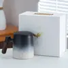 Taza de té cerámica Shanhai degradada con regalo hecho a mano Taza con separación de té Hogar creativo Personal Oficina Taza Regalo empresarial
