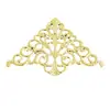 Pedaços de Flores Triangulares de Canto com Flocos Dourados Decorativos Acessórios para Caixas de Doces de Casamento Pedaços de Flores 76*50mm Flocos de Ferro de Ângulo Reto
