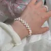 Pulseira Estilo Coreano Pérola Barroca de Água Doce Natural Suave Fecho Magnético Deslocado Nova Moda Temperamento Luxo Leve Feminina