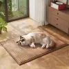 Tapete Refrescante de Rattan Trançado para Pets Verão Refrescamento e Dissipação de Calor Cama para Gato Tapete para Cachorro Todas as Estações Antiderrapante Almofada de Dormir para Pets