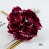 Flor de Magnólia Simulada Amarrada à Mão com 6 Cabeças Buquê Huihua Decoração de Casa Buquê de Flores de Mão para Fazer Arranjo de Flores de Casamento com Flores de Seda