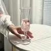 Copa de champán vintage con relieve de estilo francés de Niche Ins, copa de vino tinto de alta calidad para el hogar, copa de agua para mujer