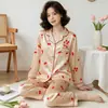 Pijama francés reductor de edad para mujer, nuevo para primavera y otoño, simple, con puntos de ola, manga larga, pantalones de seda helada, ropa de casa, traje de moda, venta al por mayor