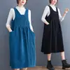 Toma Real de Vestido Casual con Tirantes Otoño 2025 Falda Larga de Pana Retro Moda Popular Holgado Talla Grande