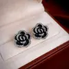 Brincos de Flor Cravejados com Diamantes Simples de Agulha Prateada, Brincos de Luxo Leve de Nicho de Alta Qualidade, Acessórios de Orelha Elegantes Versáteis da Moda Atacado para Mulheres