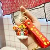 Llavero de Regalo Auspicioso de Año Nuevo con Palabras de Bendición, Palabras de Riqueza, Paz y Alegría, Regalo para el Abuelo Dios de la Riqueza, Regalo de Promoción Festiva
