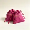 Ventas directas del fabricante: bolsa de gamuza con cordón para guardar anillos, pendientes, pulseras, a prueba de polvo, empaque de belleza y joyería transfronterizo