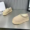 Moda Estilo Coreano 2026 Moda Outono/Inverno Chinelos de Algodão com Solado Grosso para Mulheres Chinelos Fechados Quentes Espessados Slip-On Sapatos Preguiçosos