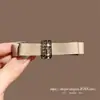 Presilha de Cabelo Fashion com Strass Discreto Brilhante Estilo Francês, Versátil Clipe Lateral de Cetim Feito à Mão Estilo Coreano, Presilha de Mola Acessório de Cabelo