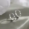 Aretes de siete cuentas para mujer, estilo simple y minimalista, aretes de argolla pequeños con un toque de alta gama, adecuados para ir al trabajo, aretes versátiles, nuevo modelo popular