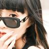 Gafas de sol estilo ojo de gato para mujer 2022, nuevas gafas de sol con personalidad de moda, gafas de sol clásicas con logotipo triangular en la pierna, gafas de sol estilo street shot