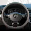 Cubierta de volante de coche de cuero para las cuatro estaciones, funda para manillar adecuada para miles de modelos, repujada, comercio exterior, distribución transfronteriza
