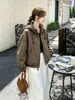 Chaqueta Corta de Terciopelo Grueso con Capucha Estilo Coreano para Mujer 2026 Otoño/Invierno Nueva Chaqueta Cálida con Cremallera Reductora de Edad Adelgazante Casual Abrigo de Algodón