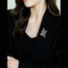 Nova roupa de outono e inverno quebrado Casulo Butterfly coat acessórios fixo pino high-end fritillary natural broche borboleta Pérola