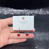Brincos de Urso Amorosos para Outono e Inverno para Mulheres, Fofos e Doces, Versáteis, Galvanoplastia Ecológica, Atacado de Acessórios Yiwu