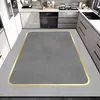 Tapetes de Piso para Cozinha São Antiderrapantes, à Prova de Óleo, Laváveis com Pano, Laváveis, Tapetes Impermeáveis e Resistentes a Manchas de PVC, Especiais para Uso Doméstico, Tapetes de Piso para Cozinha de Cobertura Total