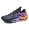 Zapatillas de correr nuevas transfronterizas superficie de malla tejida voladora ligero rebote antideslizante resistente al desgaste zapatillas para trotar cuatro estaciones zapatillas para correr en stock