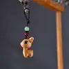 Popular Yabai talla de madera creativo lindo hombres y mujeres Llavero Zodíaco colgante para teléfono móvil Artesanías Wenwan al por mayor