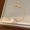 Collar de Zirconia Flor Rosa Sakura, Cadena para Clavícula de Lujo Ligero Nicho Gama Alta, Conjunto de Joyería Estilo Dulce y Fresco