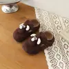 Birkenstocks de Coelho Infantil 2026 Primavera/Outono Novo Estilo Moda Menina Versátil Sapatos Pequenos de Couro Solado Macio Velcro Sapatos Pequenos