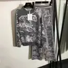 Estación Europea 2025 otoño e invierno nuevo suéter de punto con patrón animal de temperamento delgado traje de pantalones de pierna ancha