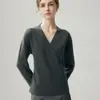 Suéter de Tricô de Cashmere com Listras Coloridas e Gola V Novo para Outono/Inverno para Mulheres, Suéter Elegante e Estiloso para Base