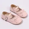 Zapatos planos de punta baja para niñas, nueva colección primavera/otoño 2026, zapatos de piel con lazo para niñas pequeñas, zapatos de princesa, suela suave, antideslizantes, zapatos de abuela