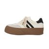 Zapatos blancos de piel genuina con suela gruesa en stock para mujer 2023 retro combinación de colores de tres barras aumento de altura oculto deportivos de ocio zapatos de entrenamiento para mujer