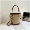 Bolsa de Palha Grande Capacidade Verão 2026 Novo Estilo para Mulheres, Bolsa de Ombro com Design de Nicho, Bolsa Tote Versátil de Palha
