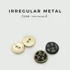 Botões redondos de metal irregulares vintage com dois furos para camisas e jaquetas, botões únicos costurados à mão, versáteis para cardigans de tricô