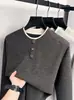 Sudadera de hombre con cuello redondo, estilo falso dos piezas, nuevo estilo otoño e invierno, forro polar y engrosada, manga larga con botones, corte holgado para hombres de mediana edad