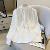 Toma real: Blusa de gasa satinada para mujer con diseño floral tridimensional, elegante y dulce